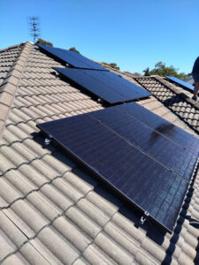 Solahart Silhouette solar panels installed at Tanilba Bay NSW